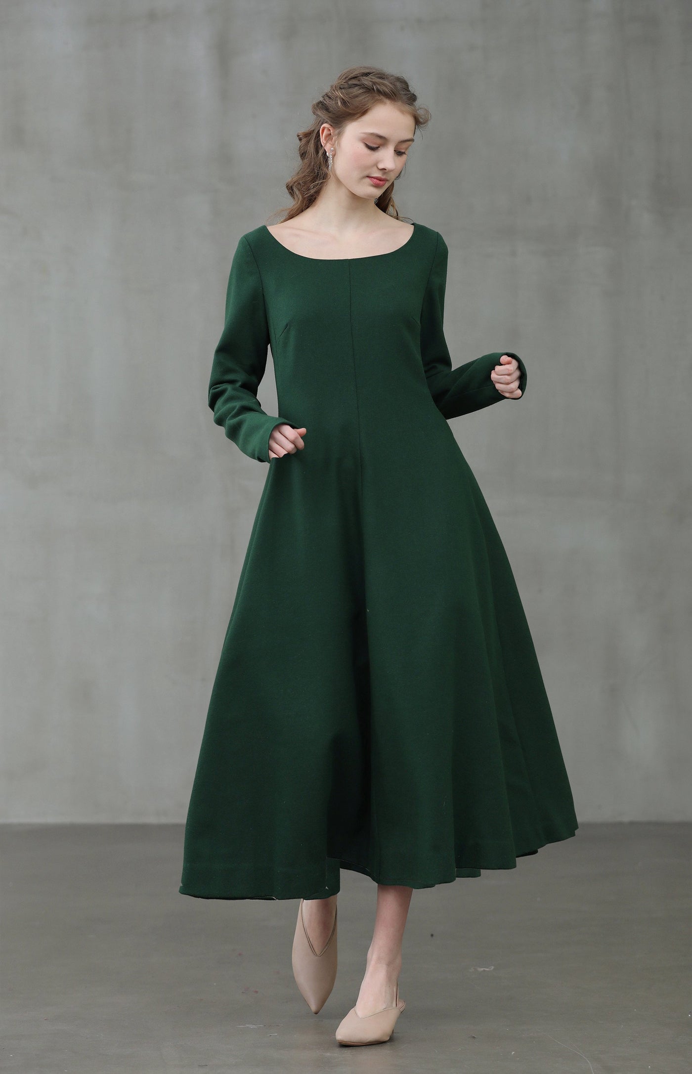 Mistletoe 17 | 100% wool green dress