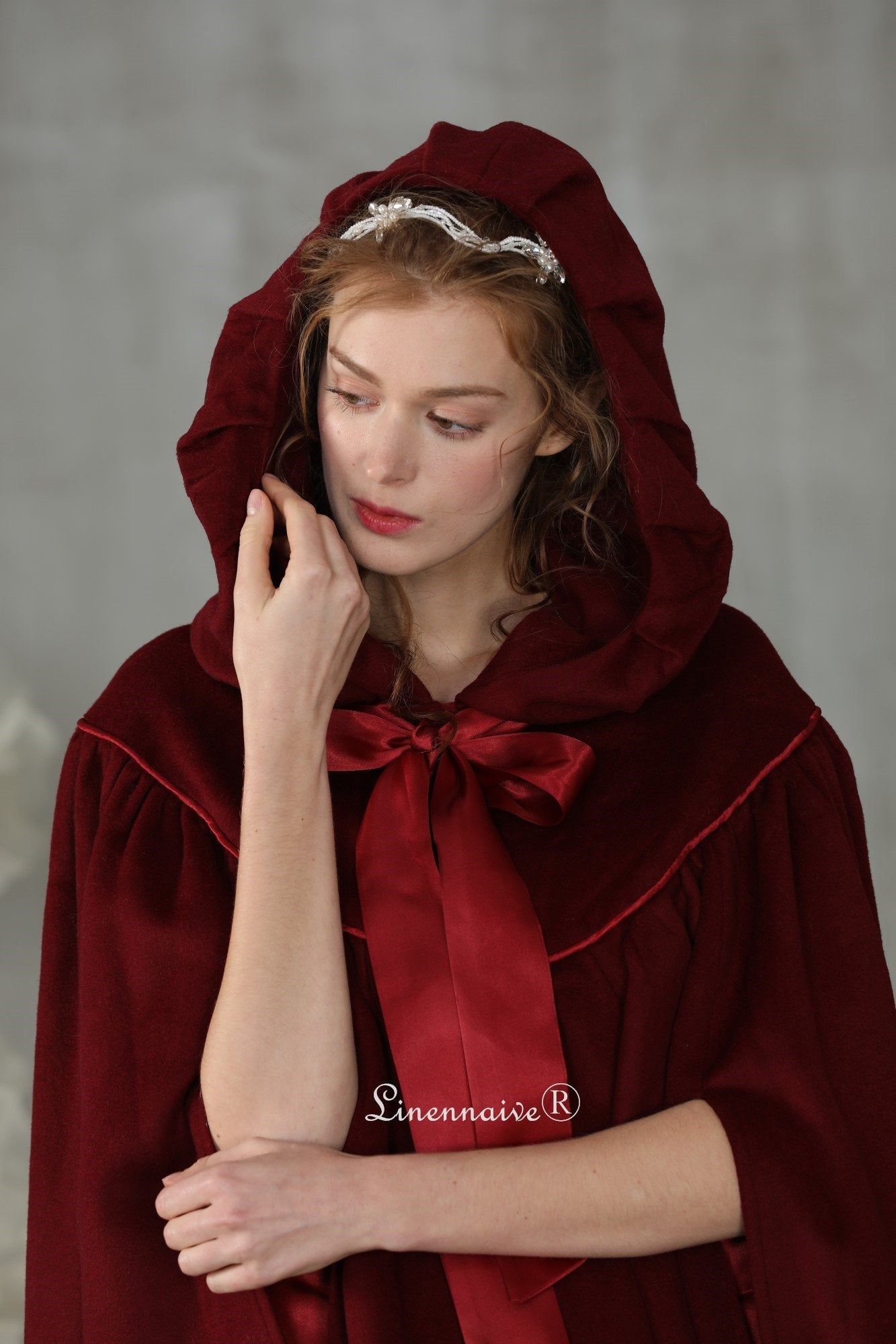 Perfumer 33 | hooded wool cloak