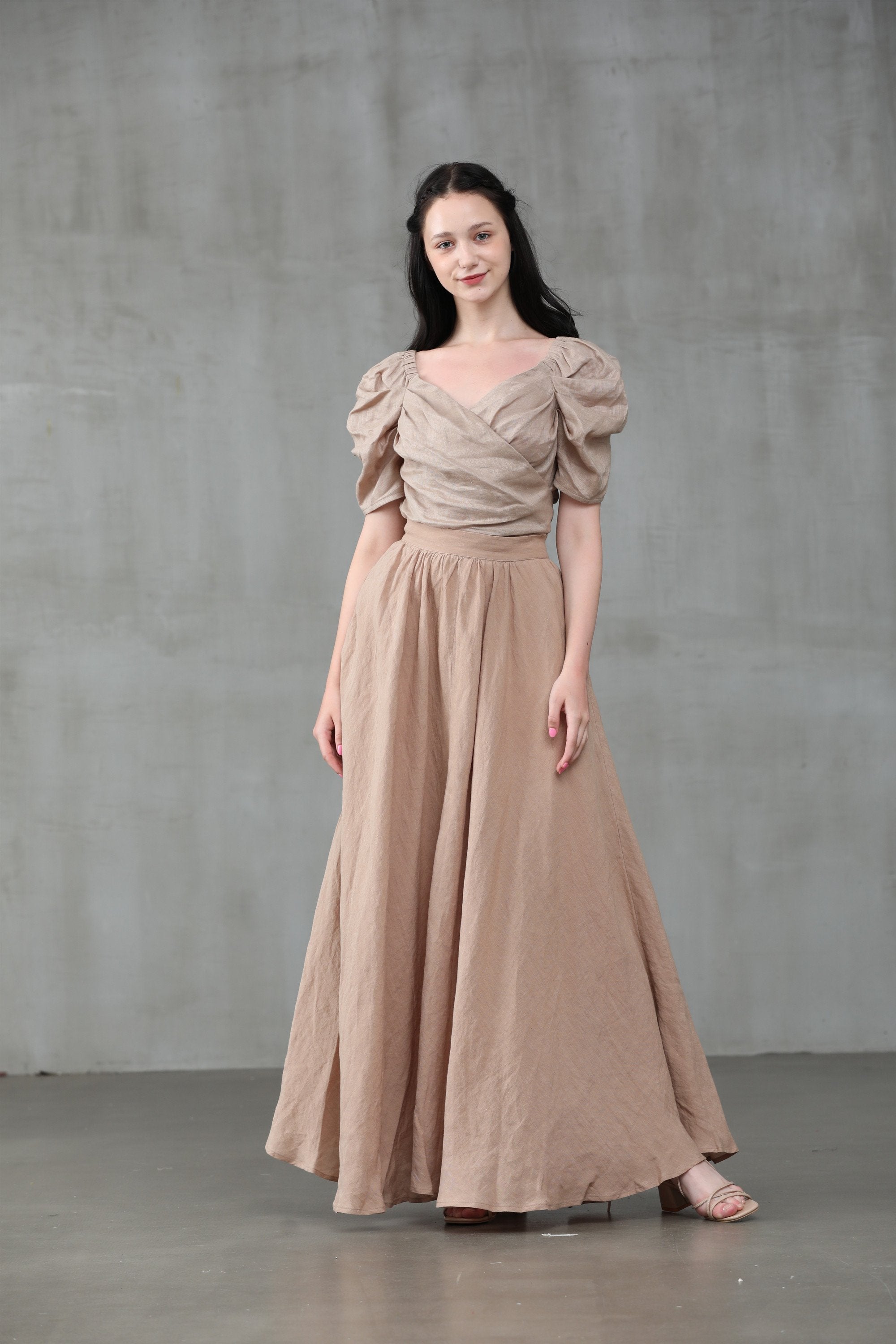 Poppy 23 | Nude linen skirt – Linennaive