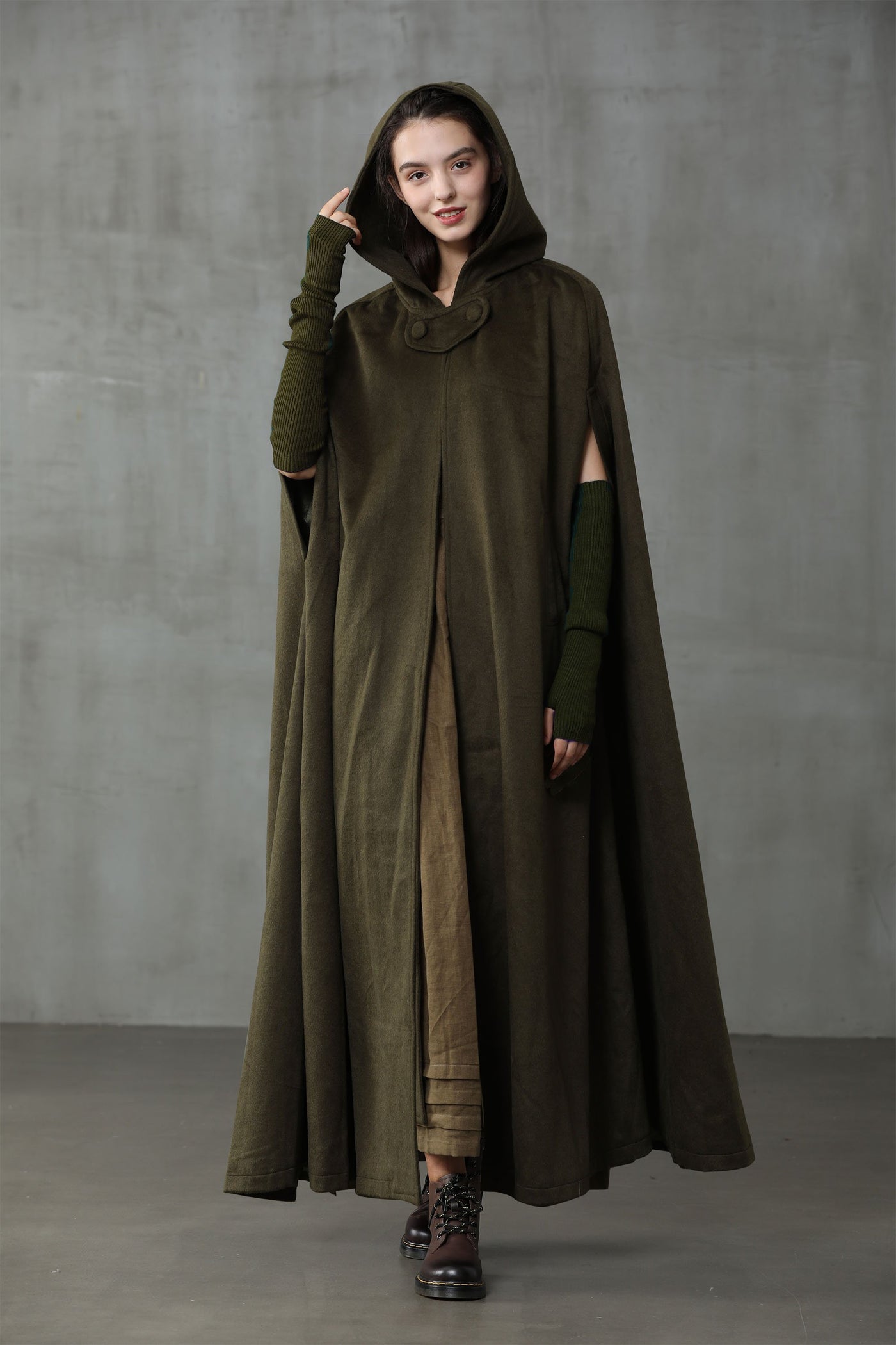 Outlander 2020 | 100% Wool Cloak Coat