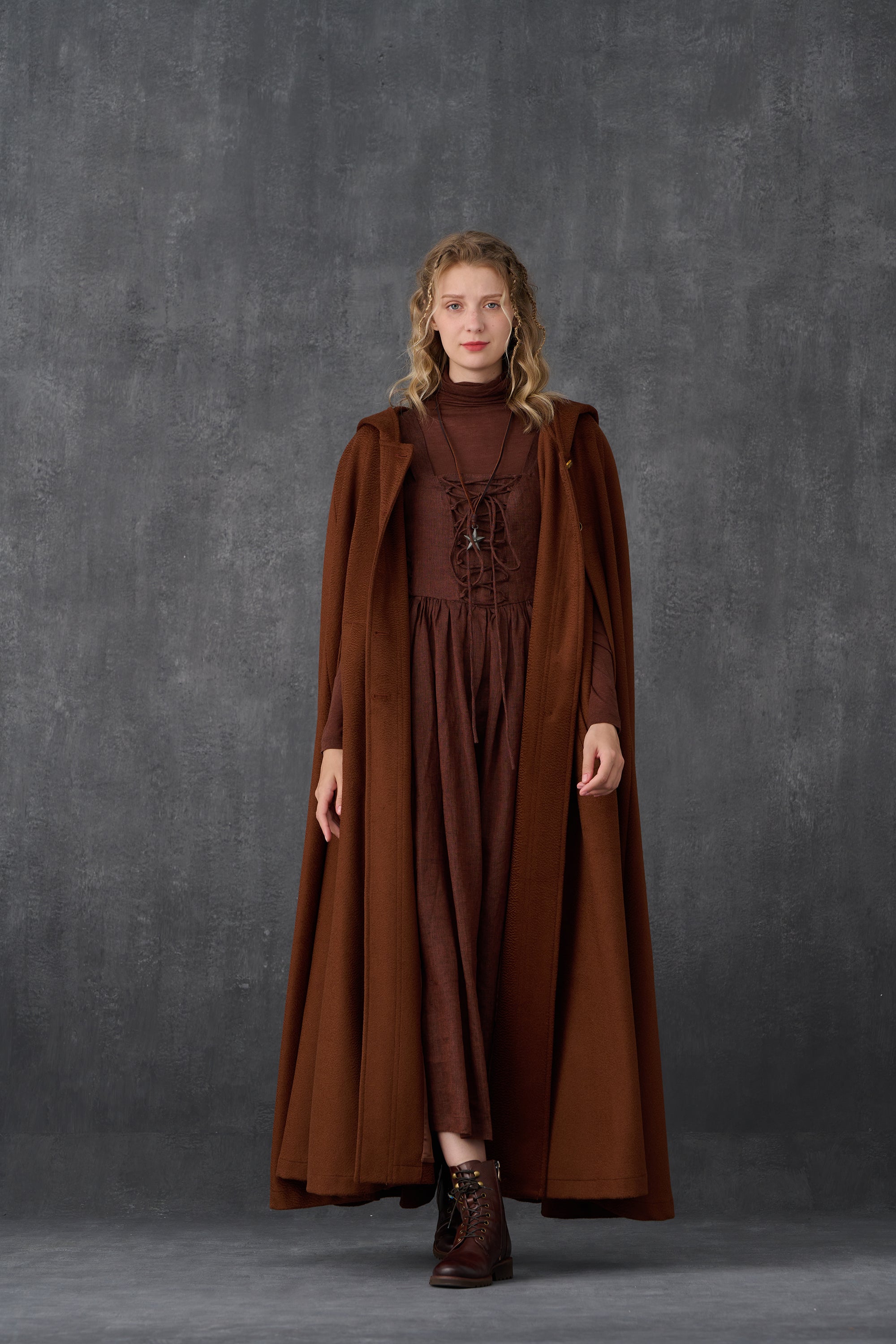 Parini 33 | Maxi Hooded wool cloak coat – Linennaive