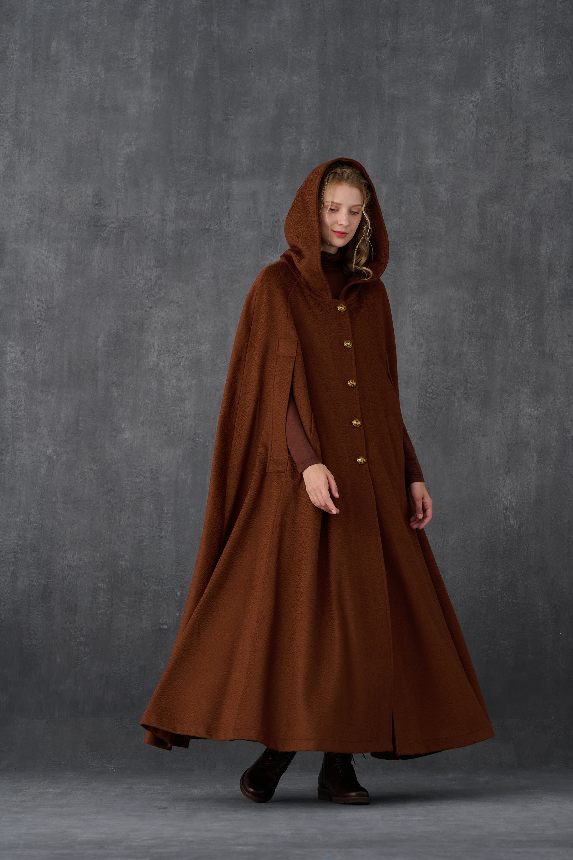 Parini 33 | Maxi Hooded wool cloak coat – Linennaive