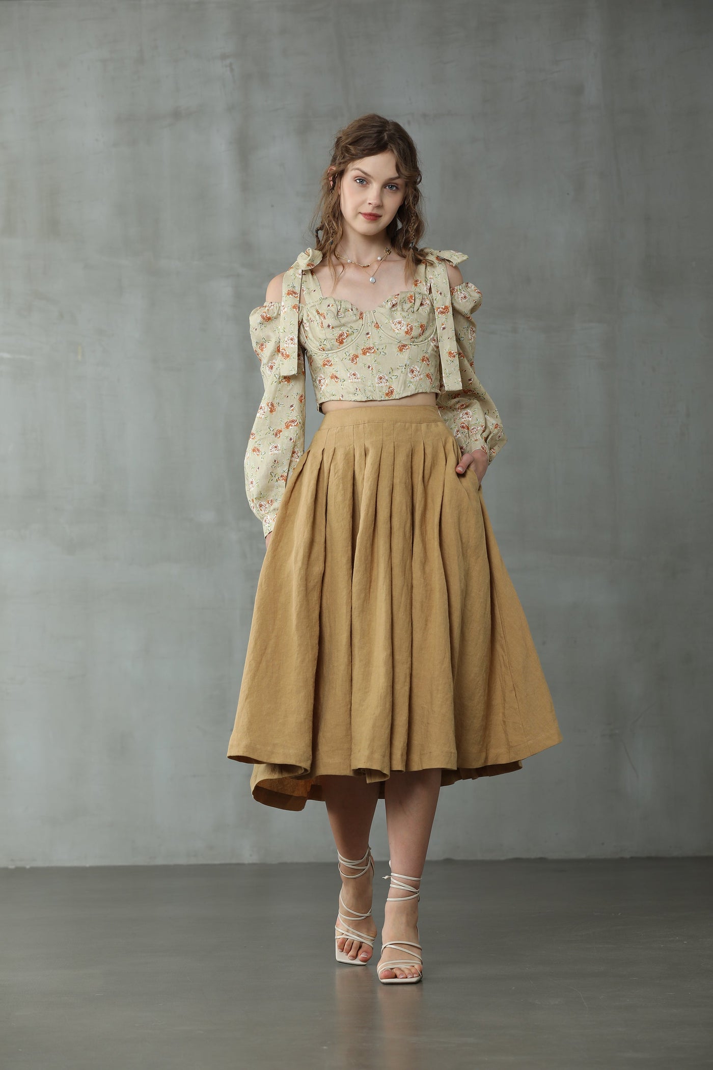 Rococo Morning 21 | Floral linen corset blouse
