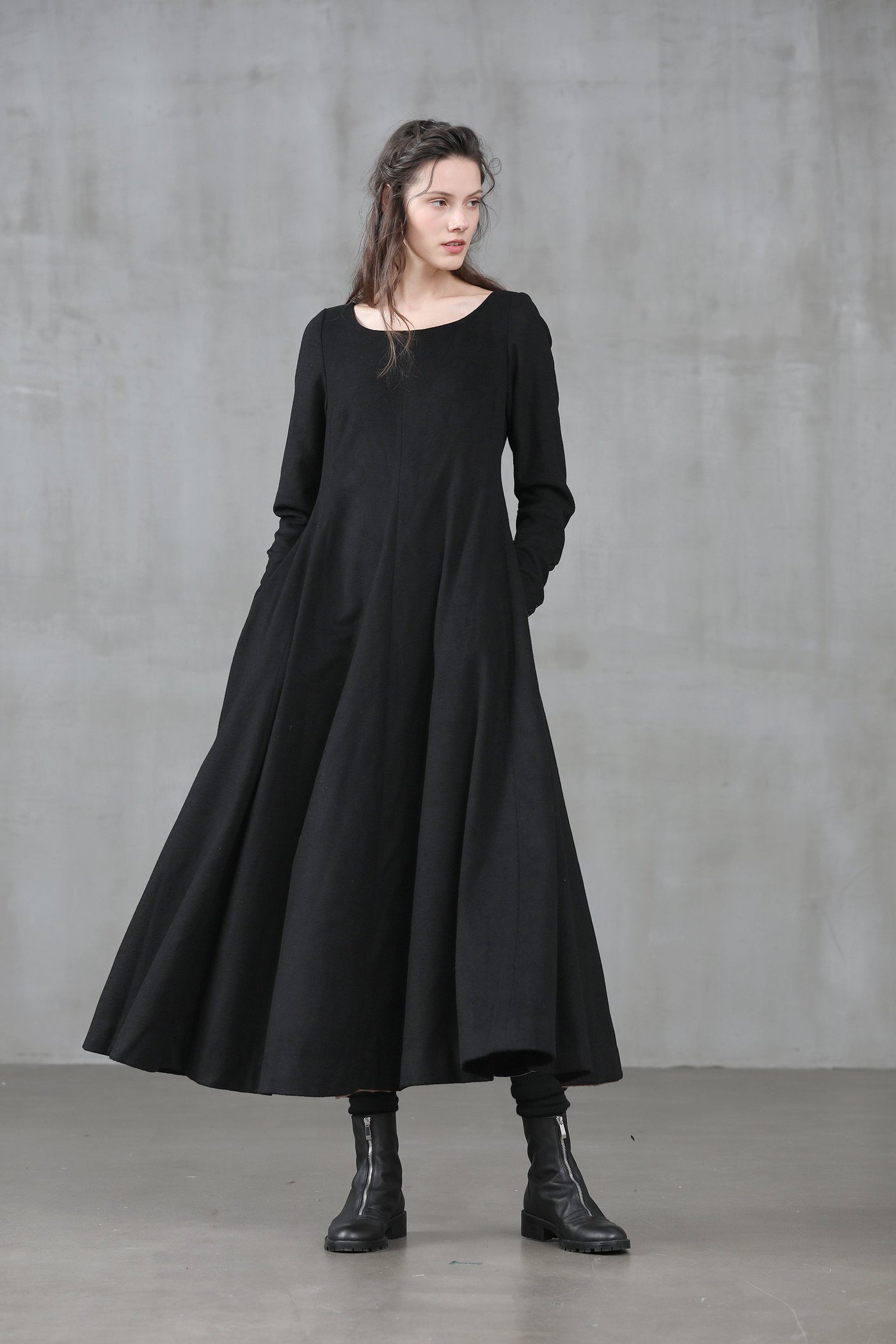 Mistletoe 17 | 100% wool dress