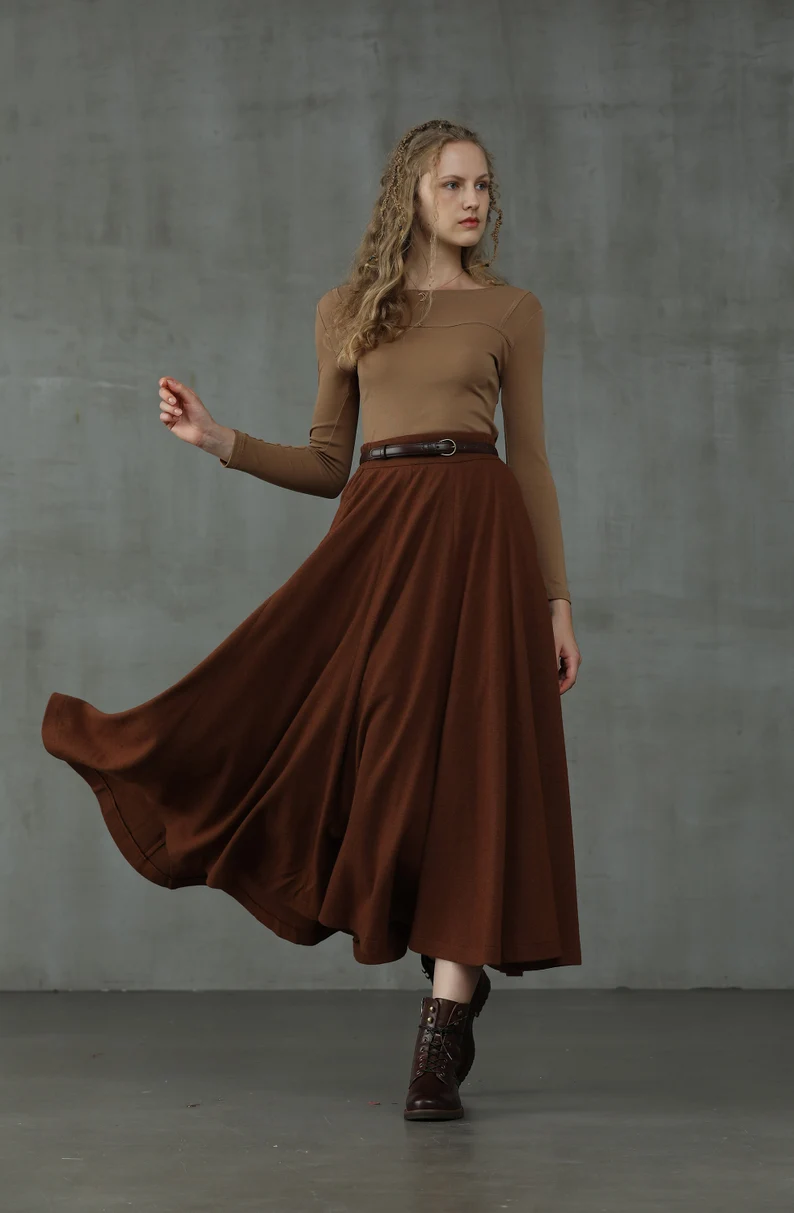 The Soft Lawn 12 | SaddleBrown Wool Skirt