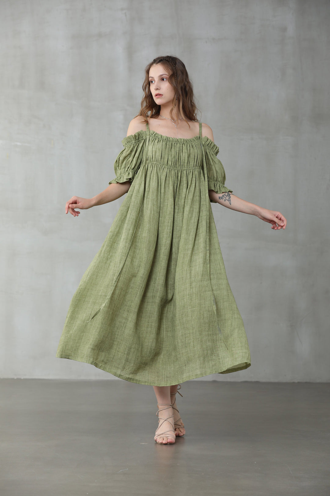 La Luna 11 | Off Shoulder Linen Dress Xs / Olivedrab La Luna 11 | Off Shoulder Linen Dress Xs / Olivedrab
