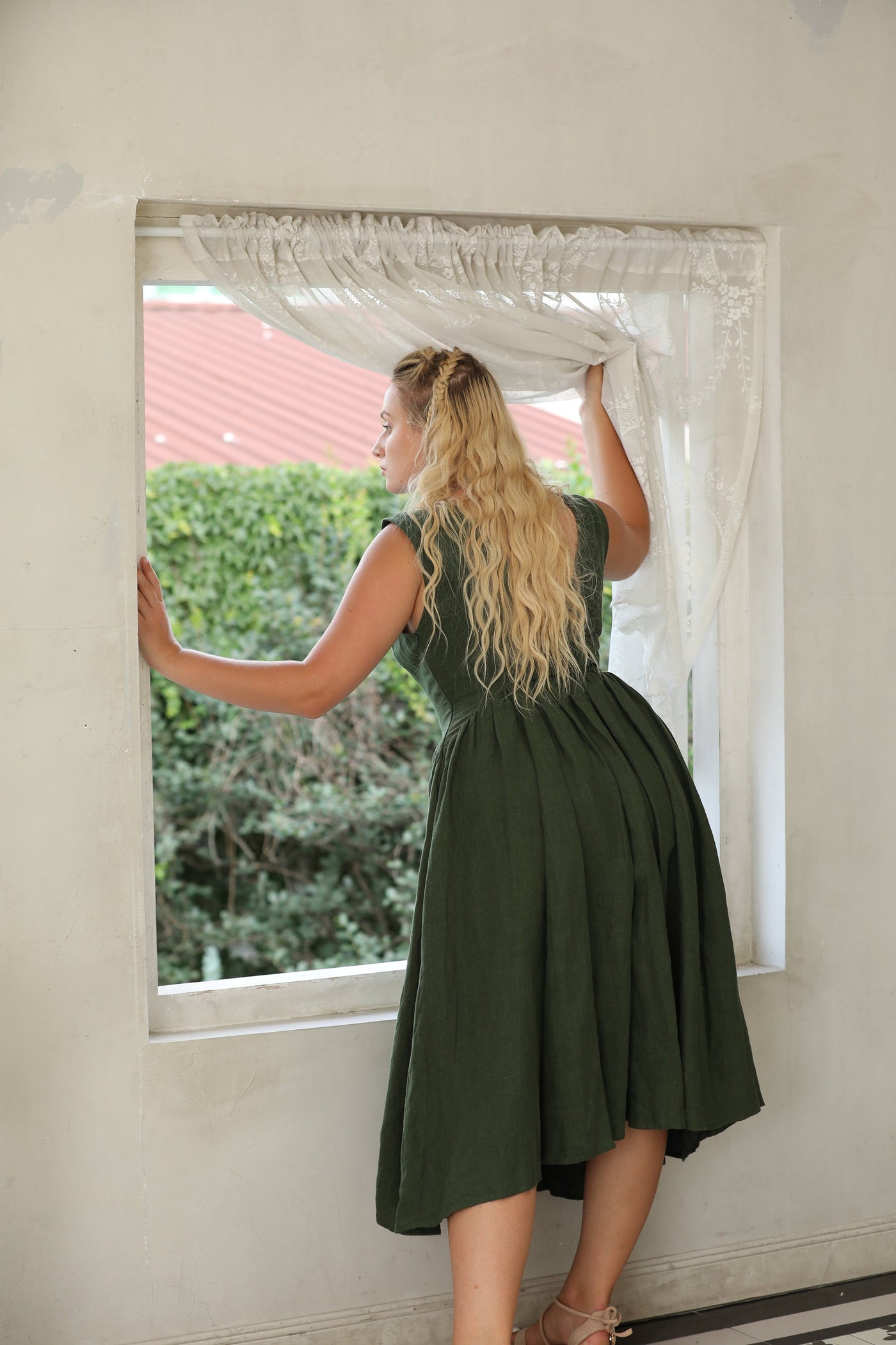 Wild Garden 11 | PLUS SIZE Linen Dress