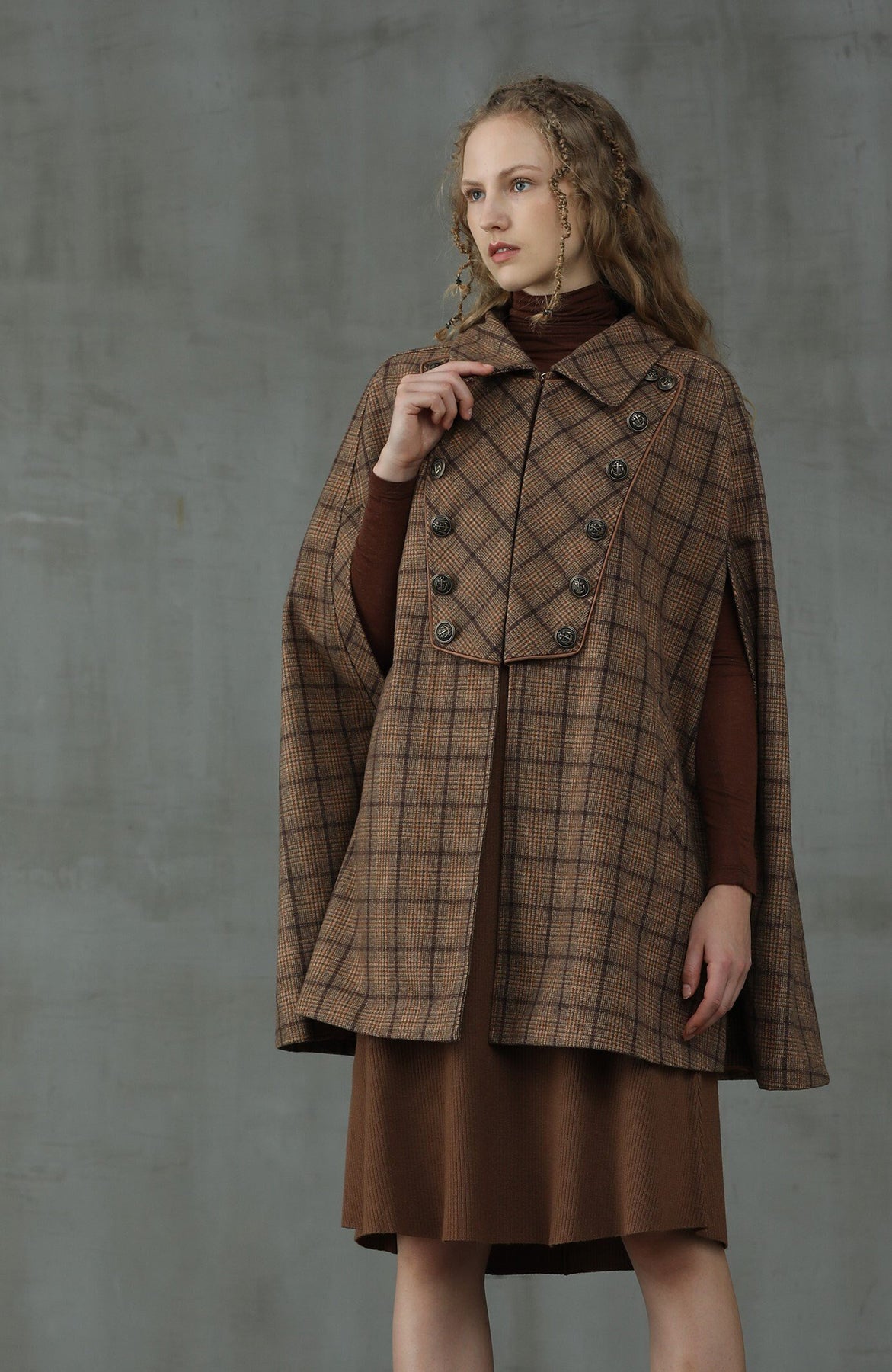 Sensibility 13 | tartan wool cape coat – Linennaive