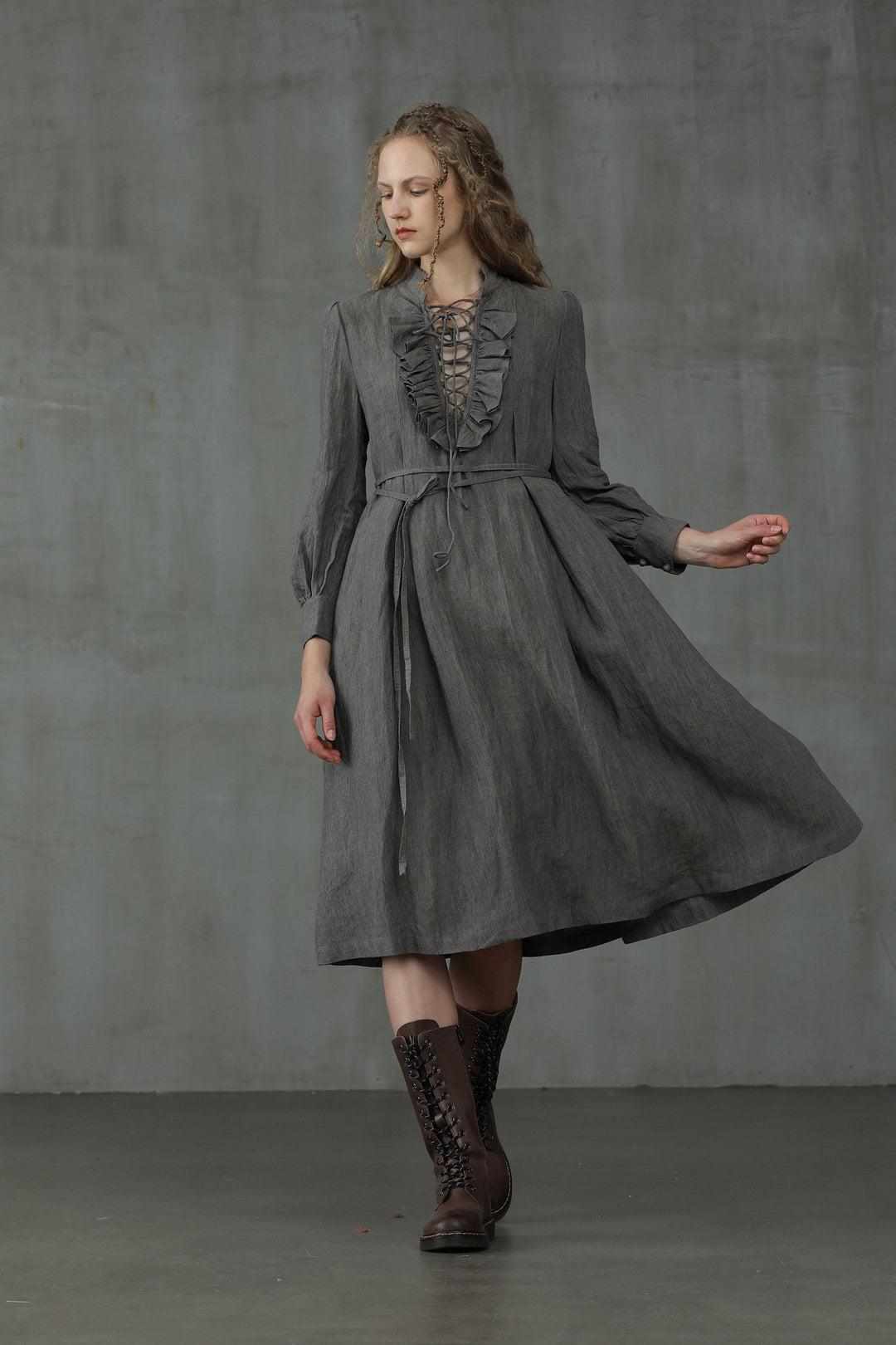 Lady Pearl 17 | Lace-up Linen Dress