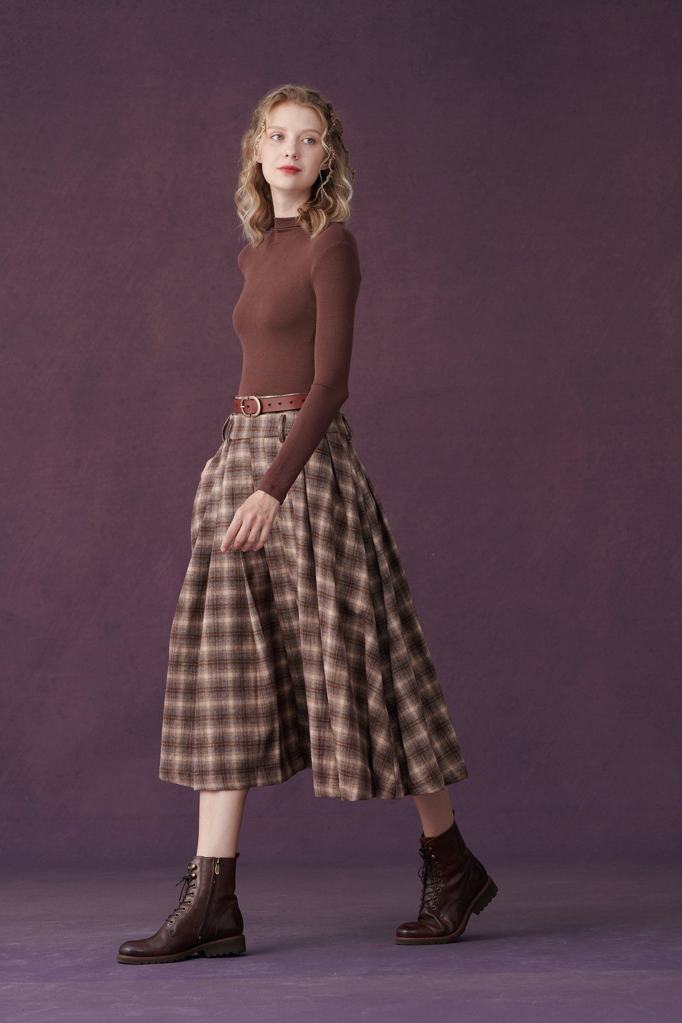 City Exclusives 11 | Check wool skirt in brown