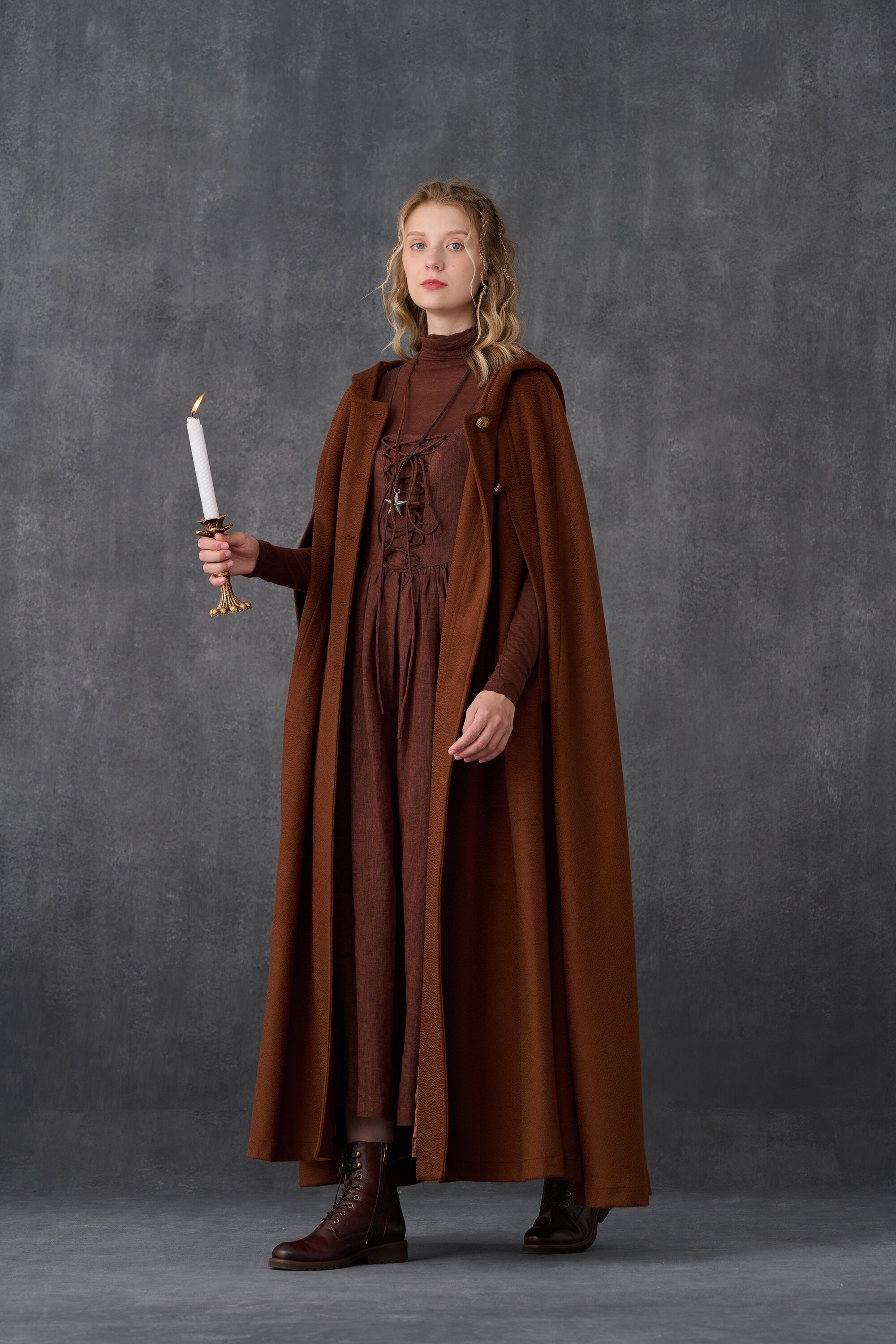 Parini 33 | Maxi Hooded wool cloak coat – Linennaive