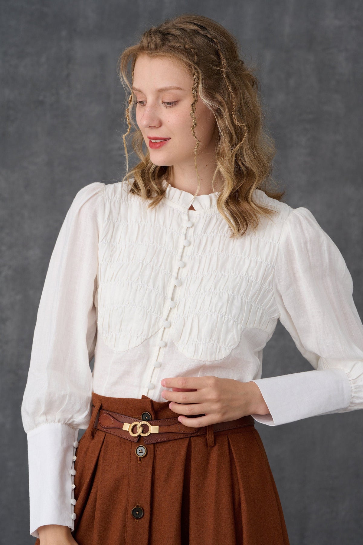 Clove 9 | smocked longsleeved linen blouse – Linennaive