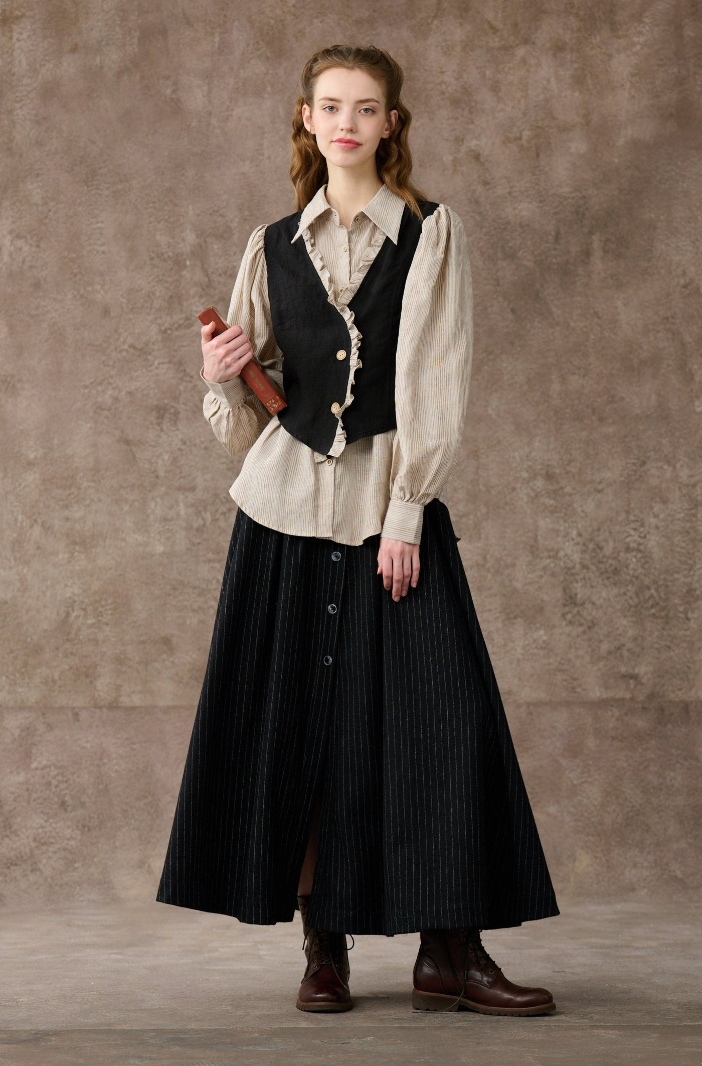 Yael 33 | corset linen shirt with vest