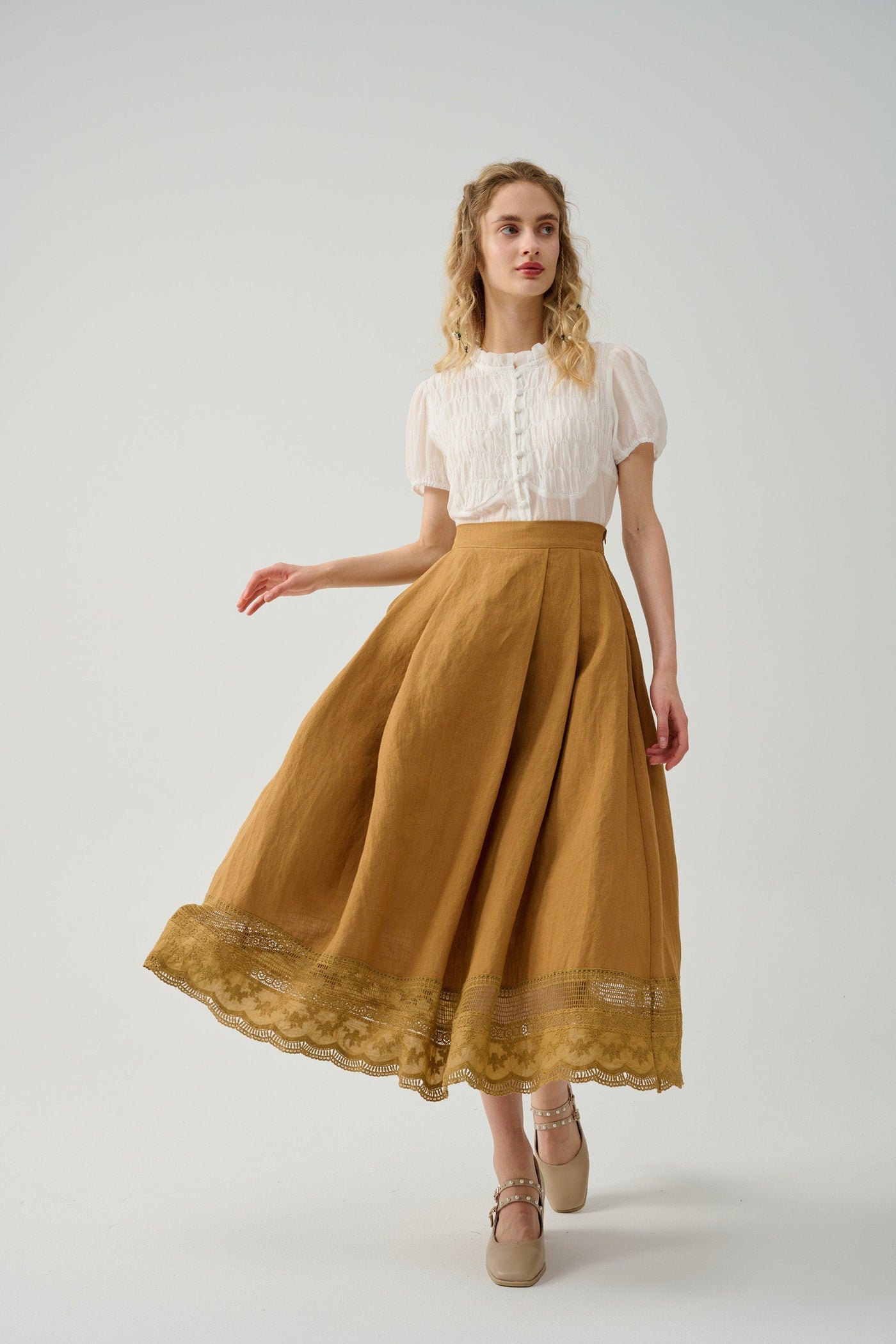 Nellie 21 |Linen skirt with Lace