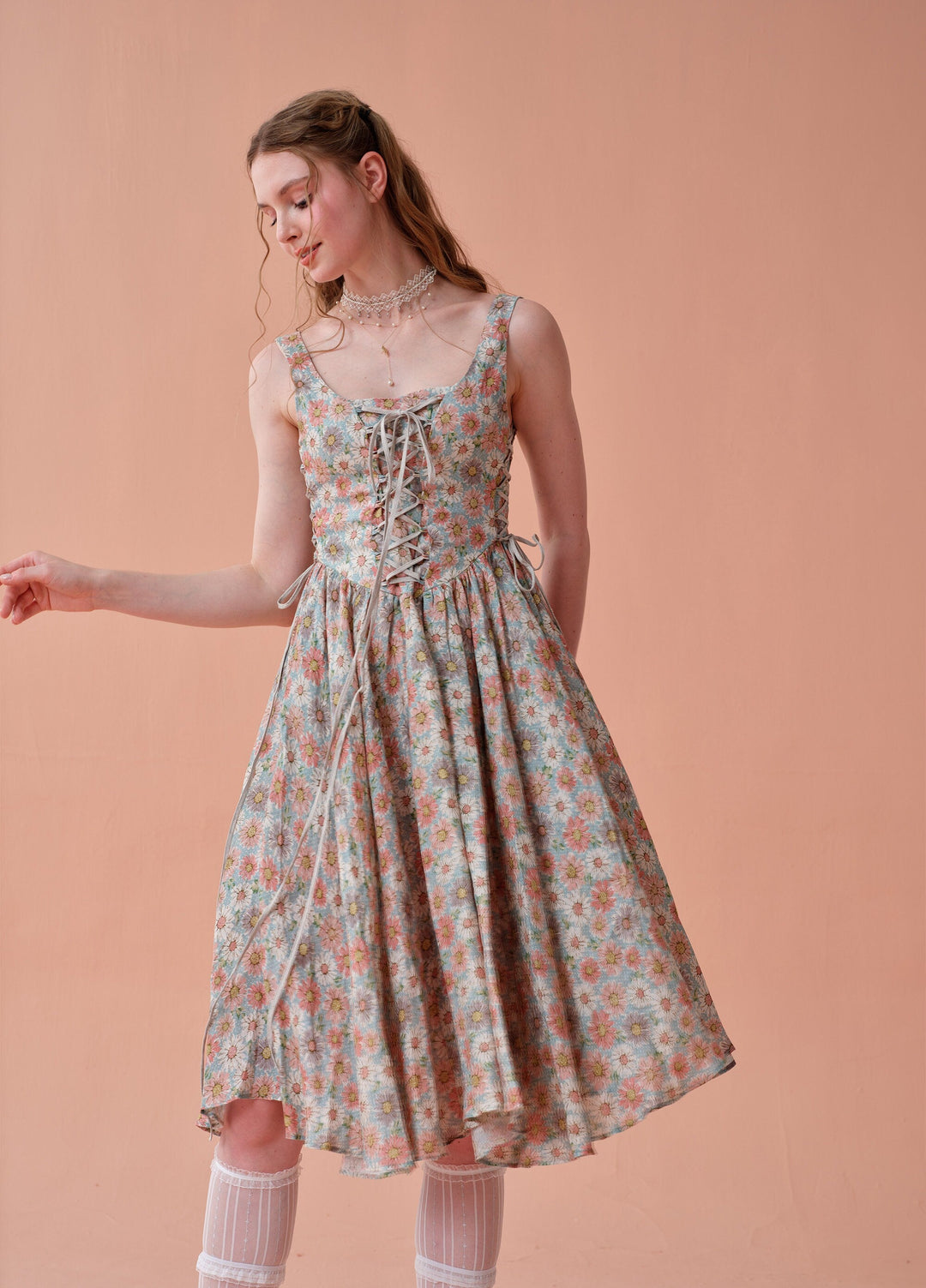 Adelia 17 | Lace Up Daisy Linen Dress Daisy Blossom / XL Adelia 17 | Lace Up Daisy Linen Dress Daisy Blossom / XL