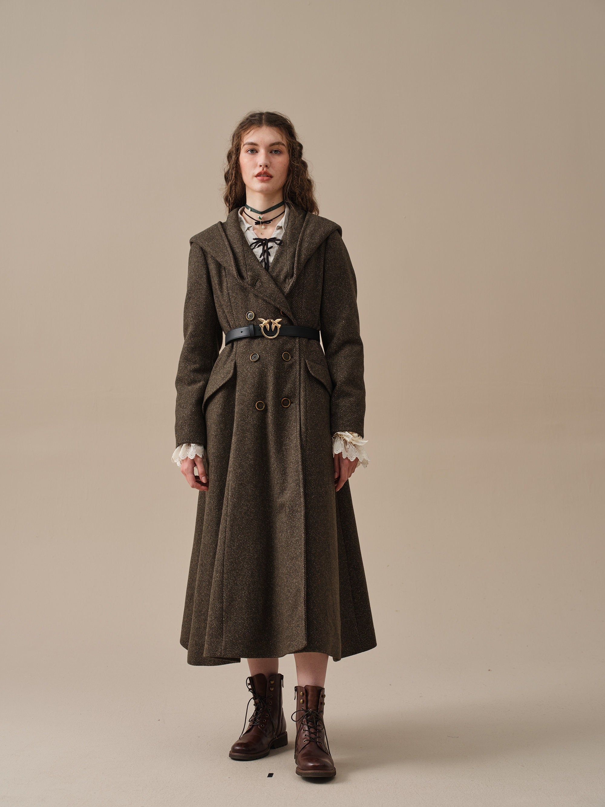Trista 24 | 100% twill wool hooded coat – Linennaive