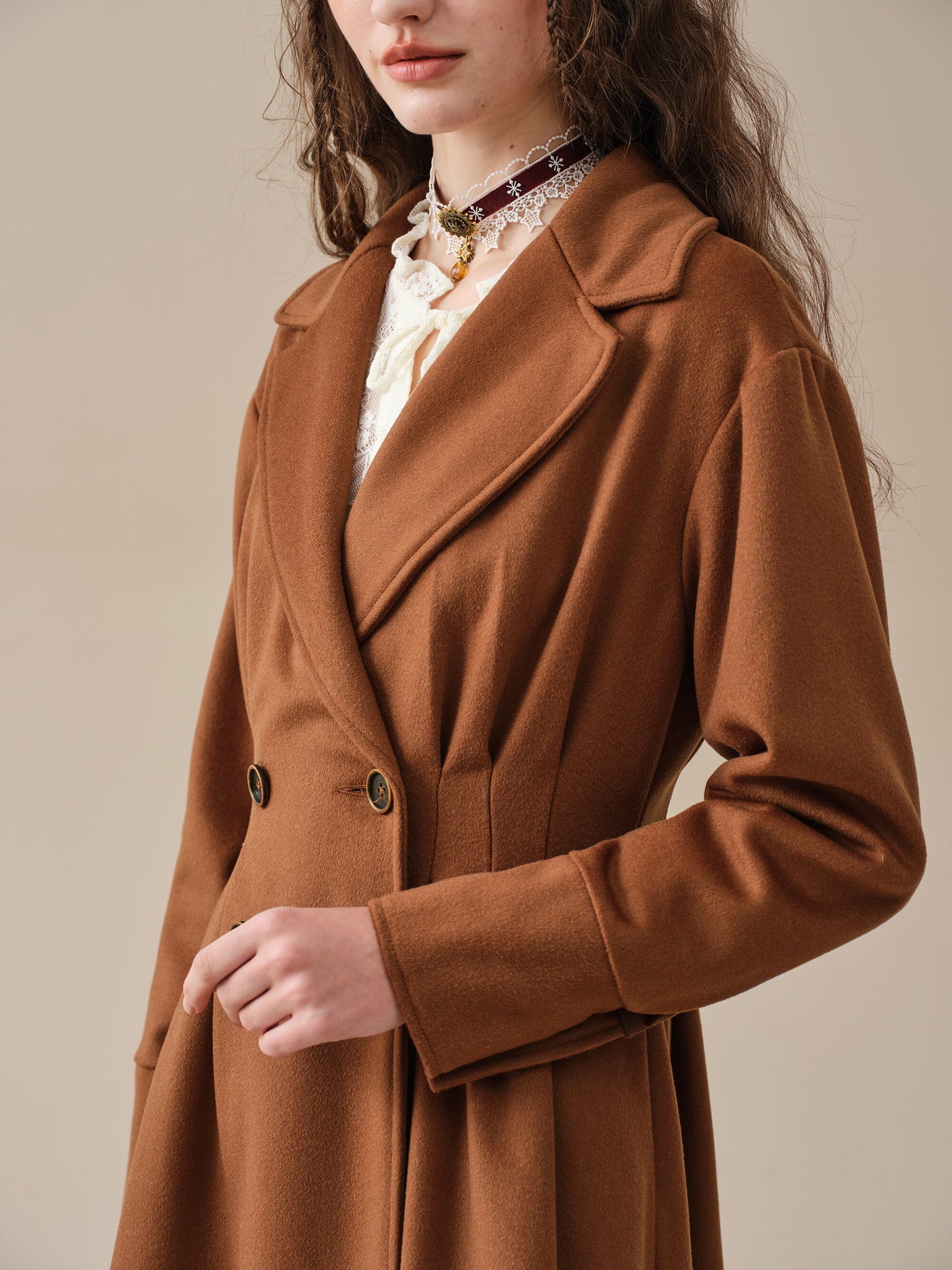 A ROMANCE 31 | DOUBLE BREASTED WOOL COAT