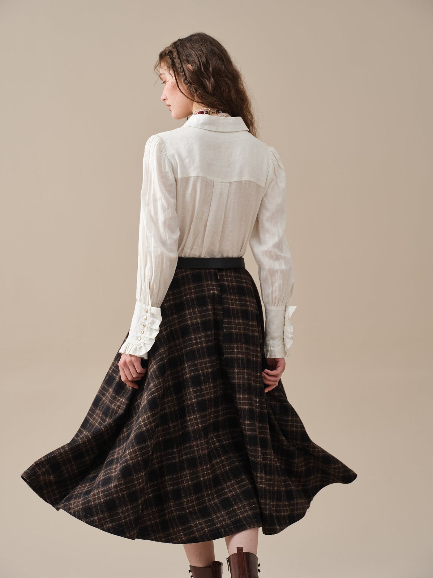 Darcy 23 | flared wool skirt