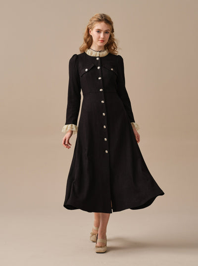 Nova 28 | buttoned wool dress with lace